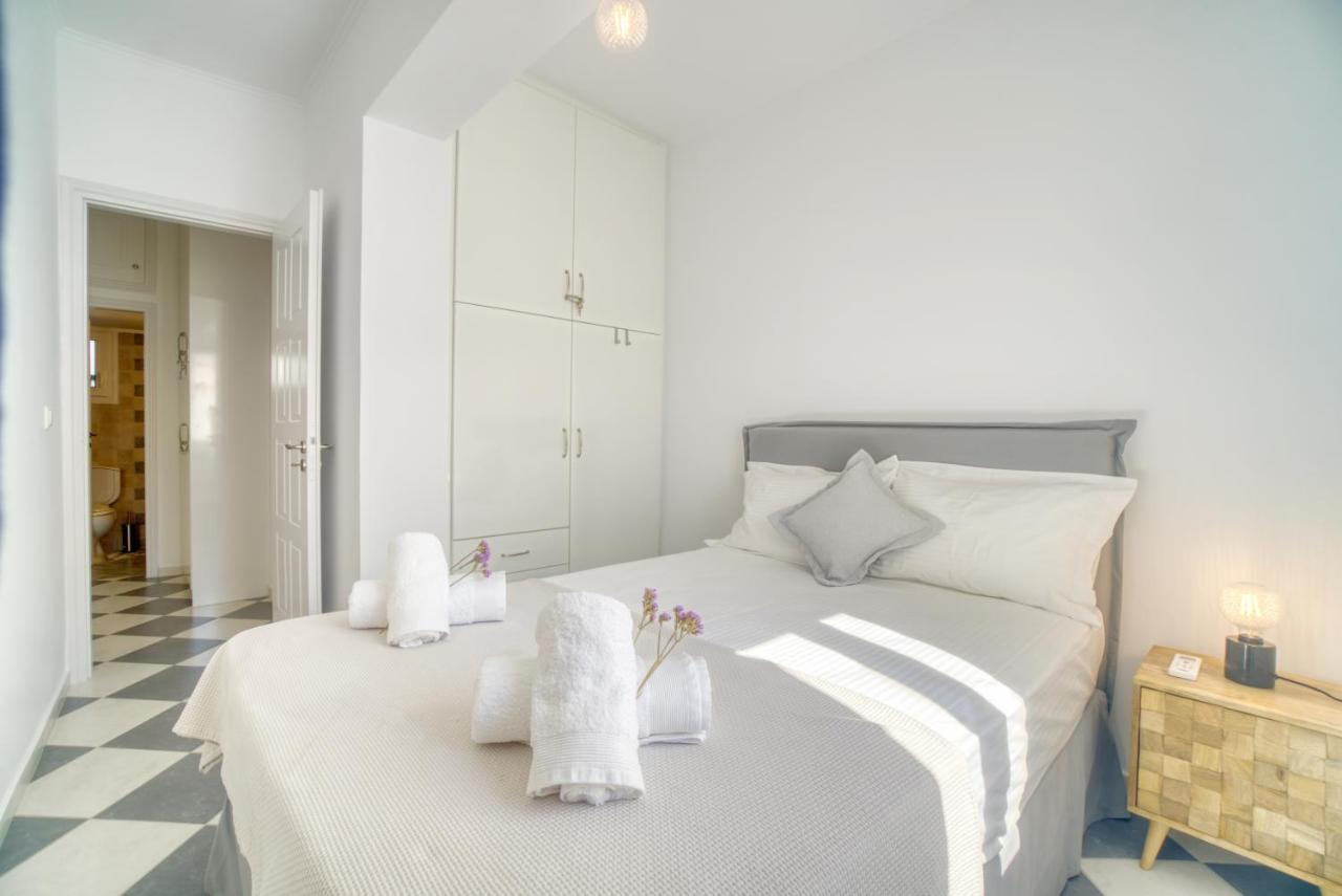Stylish, Cozy 2-Bdr Flat In Andros Town By Explore Andros Exteriér fotografie